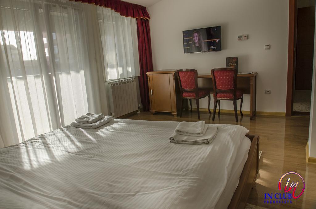 Apartment And Rooms In Club Indija Exteriér fotografie
