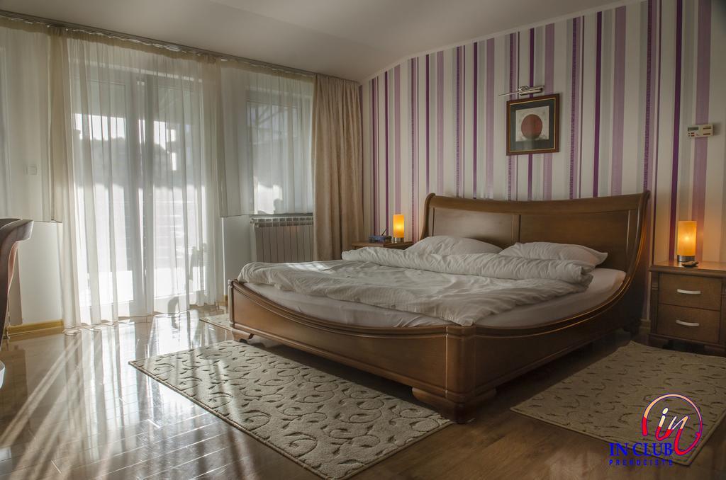 Apartment And Rooms In Club Indija Exteriér fotografie