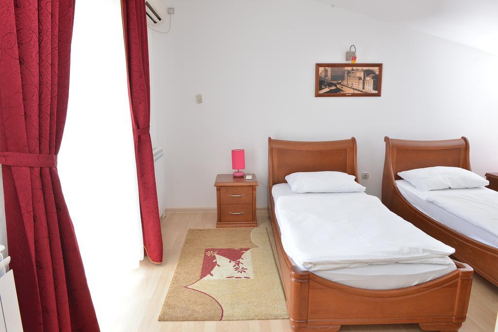 Apartment And Rooms In Club Indija Exteriér fotografie
