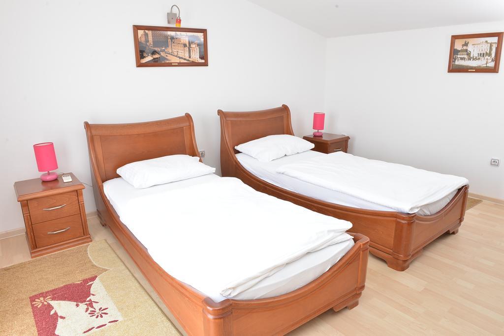 Apartment And Rooms In Club Indija Exteriér fotografie